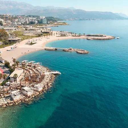 アパート Sun & Palms