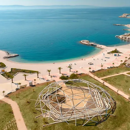 Sun & Palms アパート