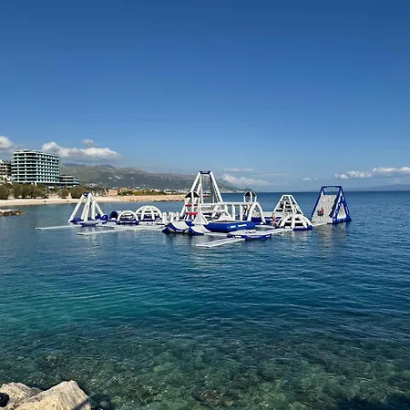 Апартаменты Sun & Palms