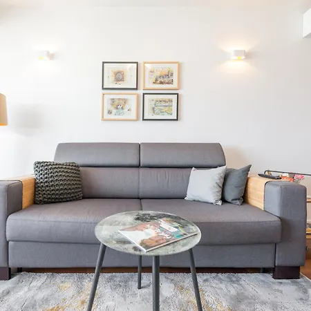 Sun & Palms Апартаменты *