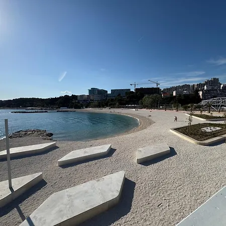 Апартаменты Sun & Palms *