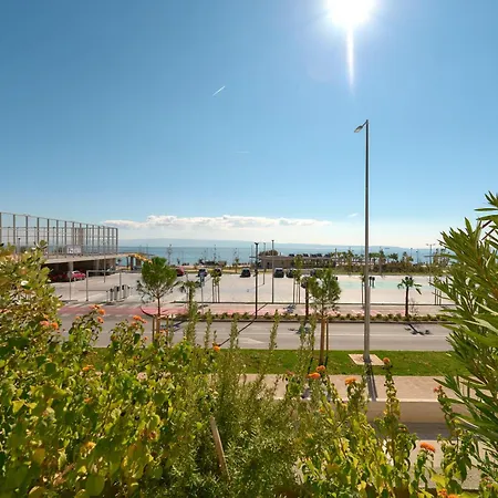 Sun Beach&palms Spalato