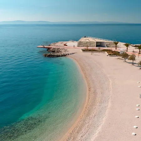 Sun & Palms Сплит
